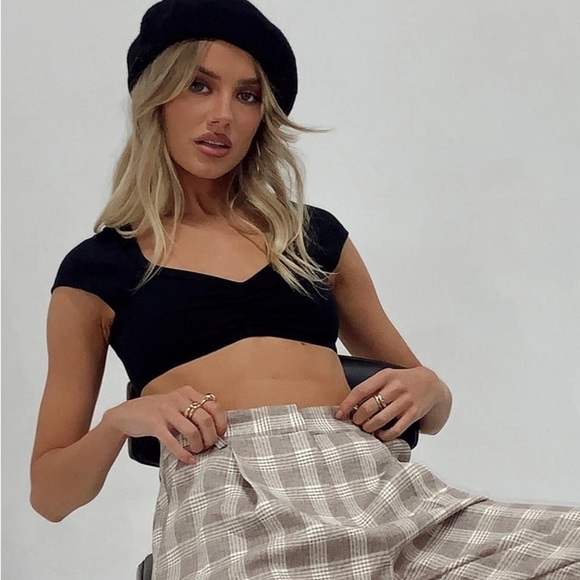 PRINCESS POLLY Desmond Top In Black - Picture 1 of 5